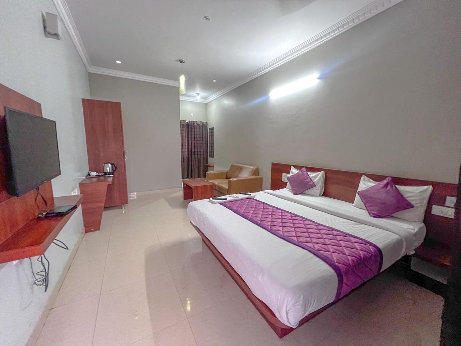 Hotel Gateway Suites Bangalore Airport Yelahanka Exteriör bild